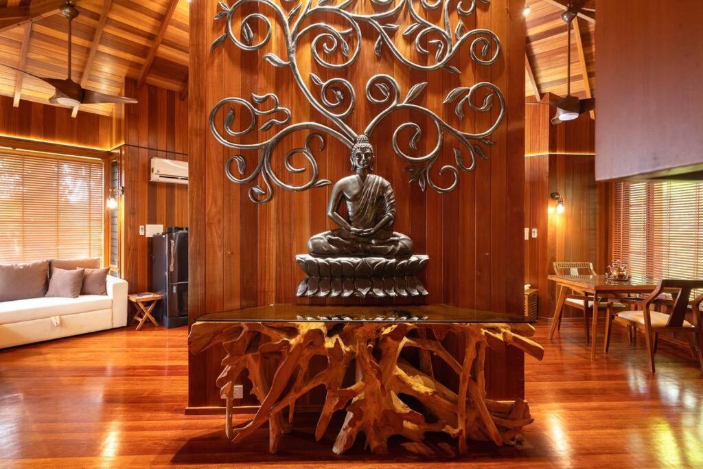 Villa Woods & Palms Pollāchi 外观 照片